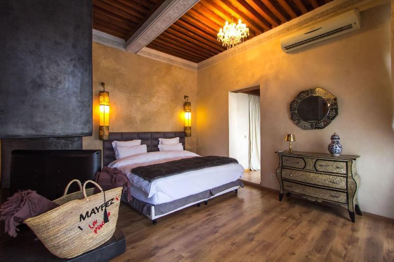 Riad Mayfez Suites & Spa Екстериор снимка