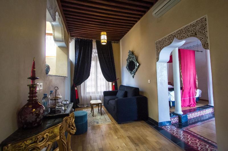 Riad Mayfez Suites & Spa Екстериор снимка