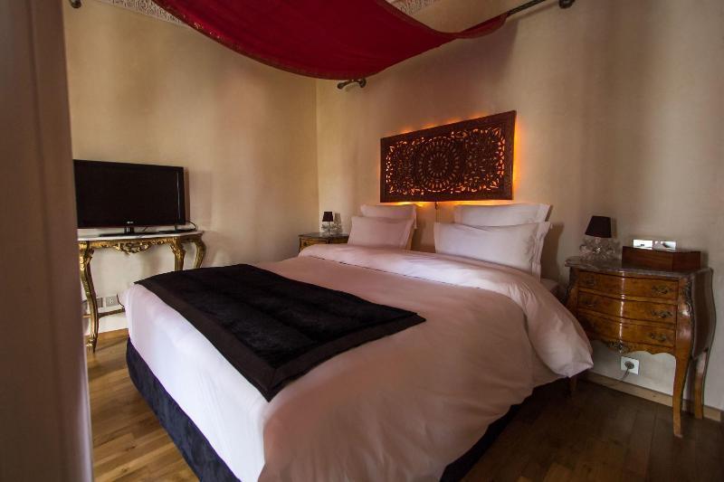 Riad Mayfez Suites & Spa Екстериор снимка